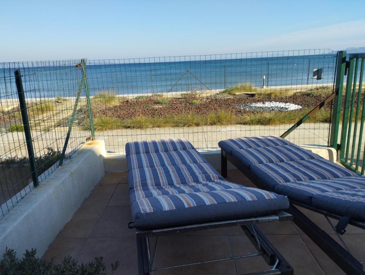 Le Surplage Йер Экстерьер фото